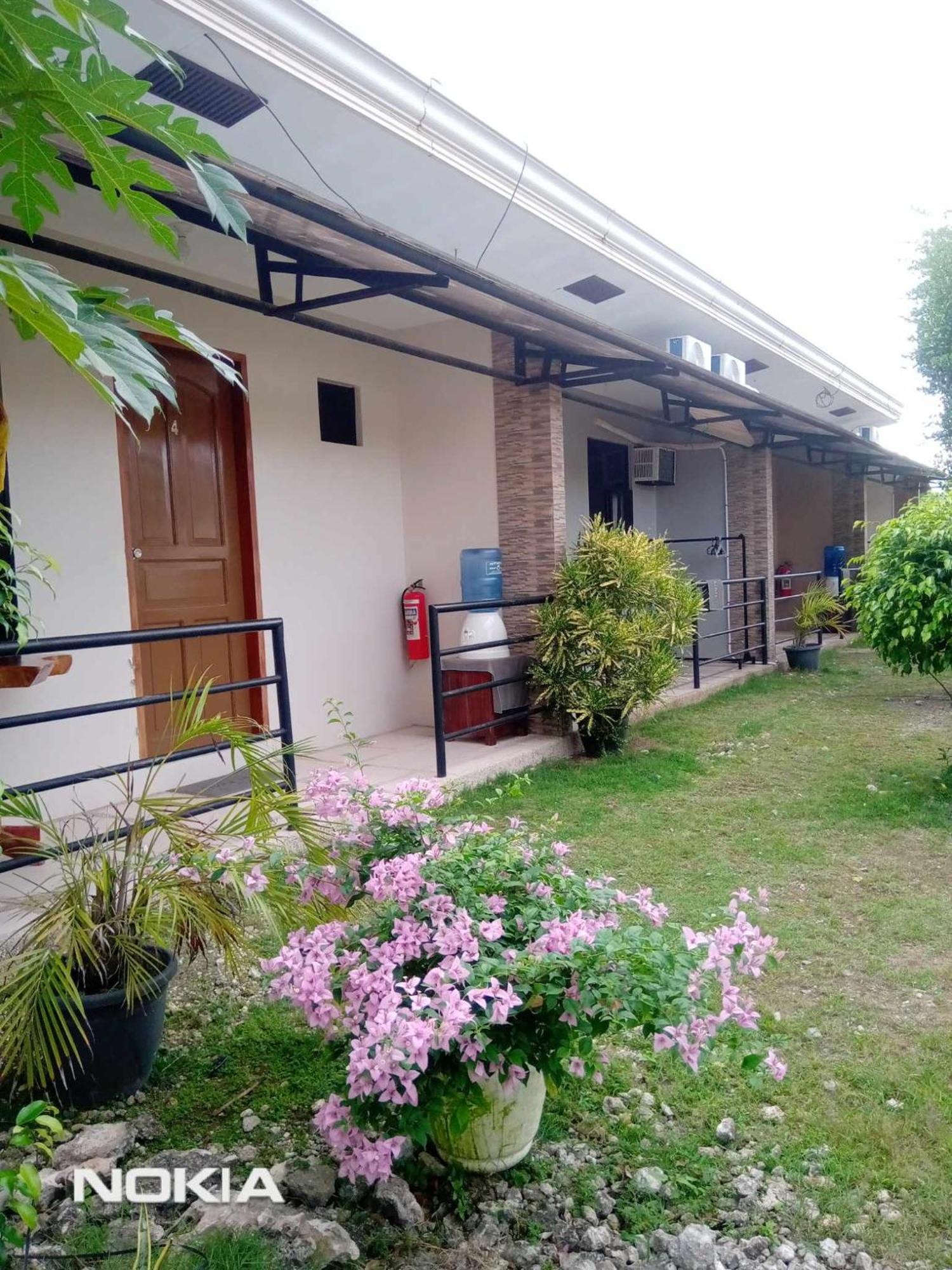Grae'S Apartelle موالبوال المظهر الخارجي الصورة
